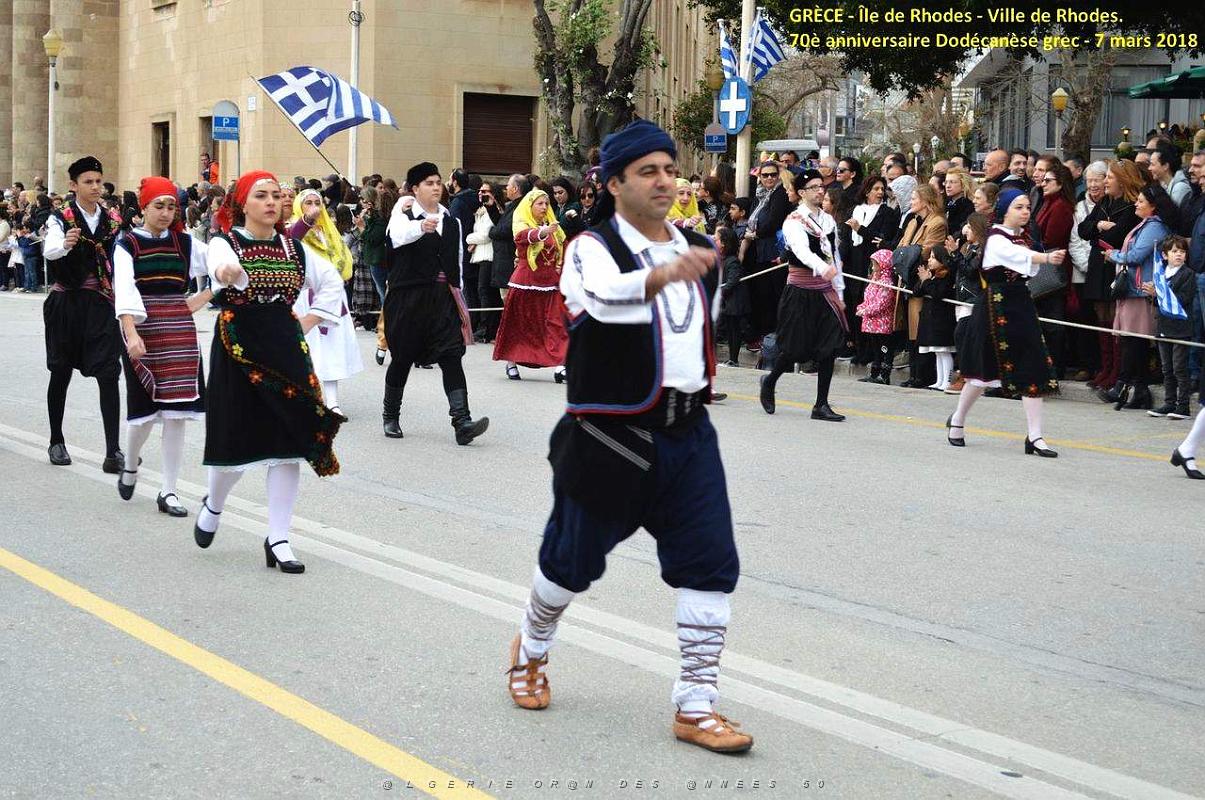 178- Rhodes- Defile Dodecanese grec.JPG